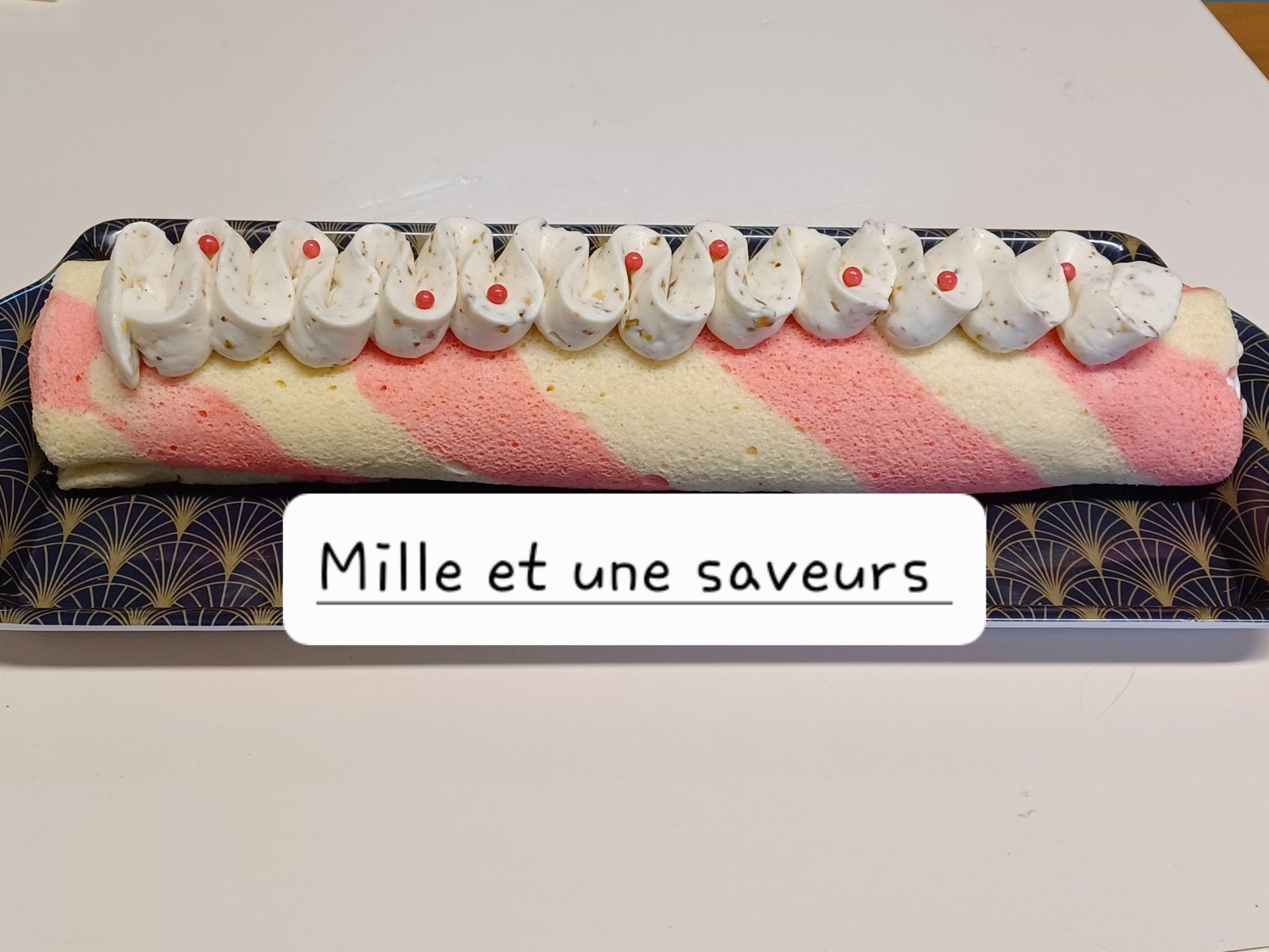 Bûche roulée chantilly, nougat