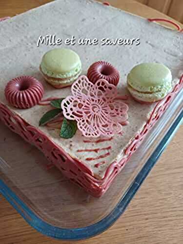 Entremet praliné, noisette et son croustillant