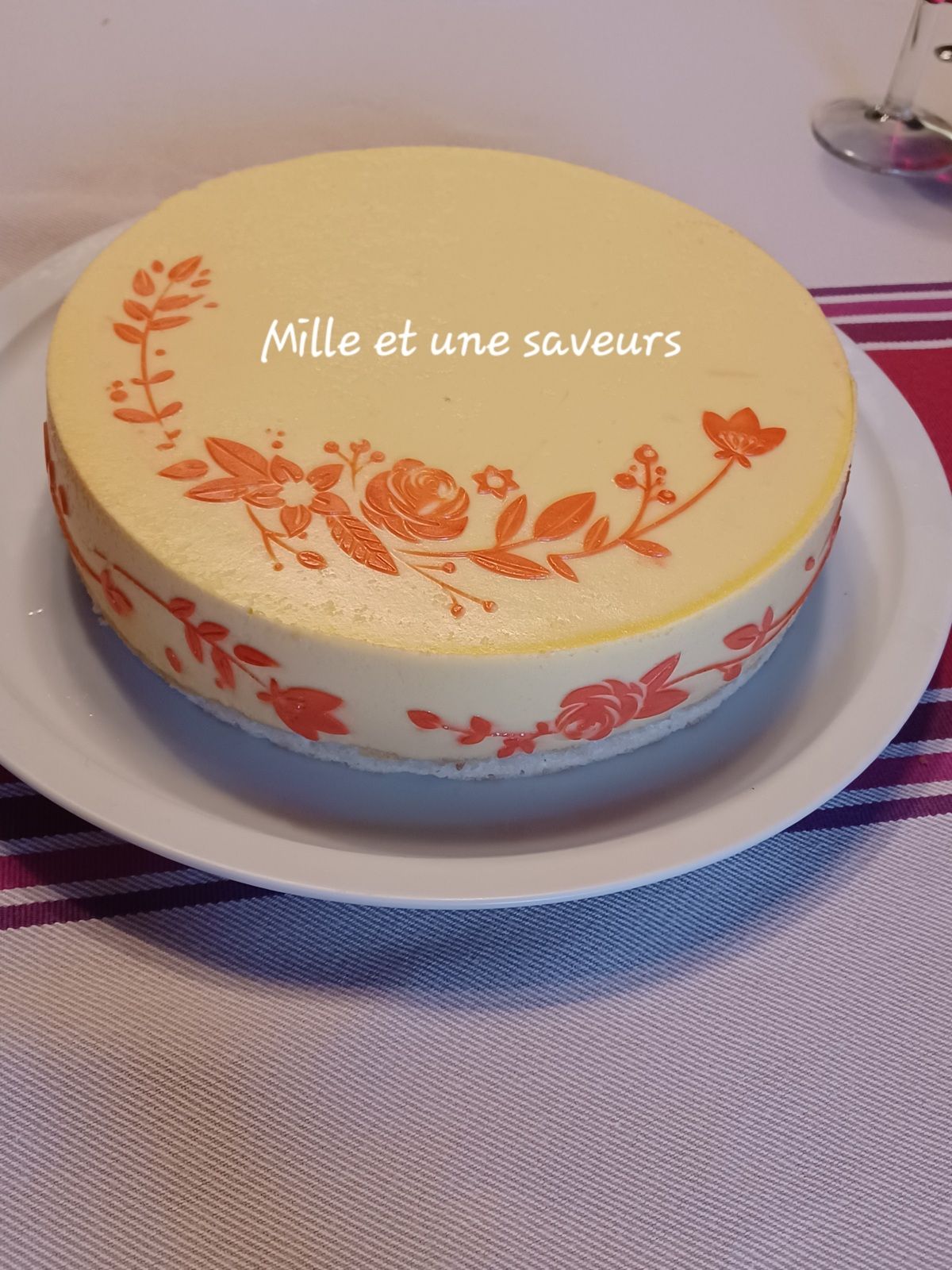 Entremet mangue passion et son insert mûres sauvages à la fève de tonka