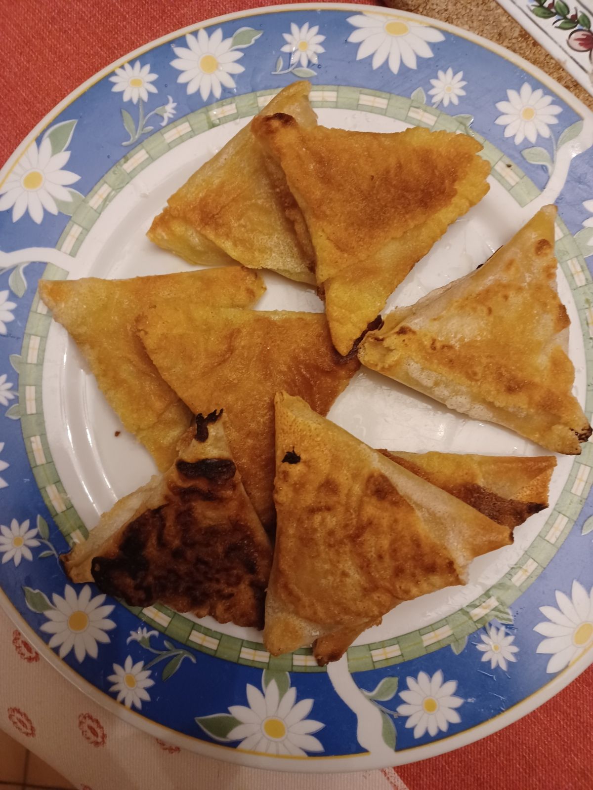 Feuilleté thon, pomme de terre et Feuilleté chèvre, noix