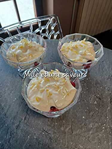 Verrine framboise, crème de coco et spéculoos 