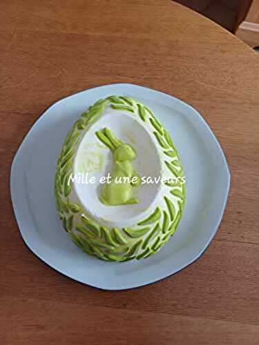 Oeuf de Pâques mousse coco, insert citron vert