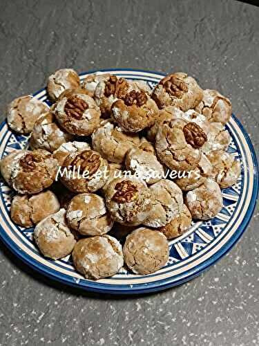 Ghoriba aux amandes et noix