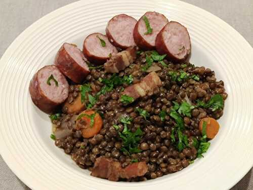 Lentilles aux saucisses de Montbéliard