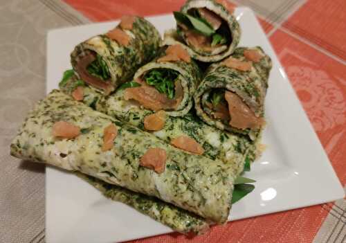 Omelettes aux herbes, saumon fumé