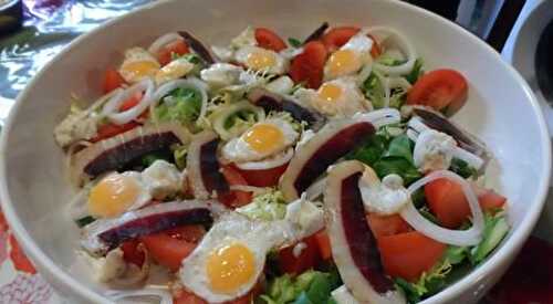 Salade au magret séché et aux œufs de cailles