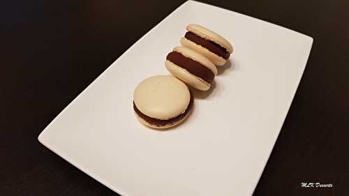 Macarons ganache aux deux chocolats