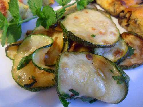 Zucchine alla Scapece--  Salade de courgettes marinées