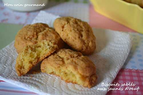 Biscuits sablés aux jaunes d'œuf