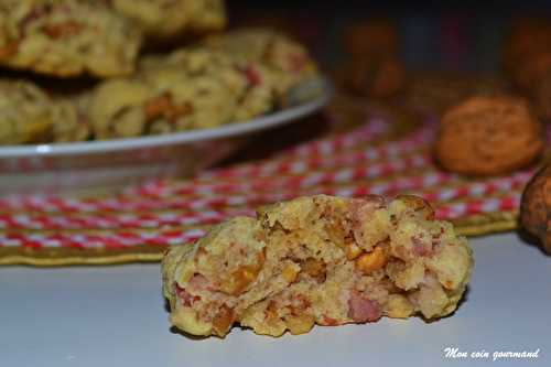 Cookies aux lardons et aux noix