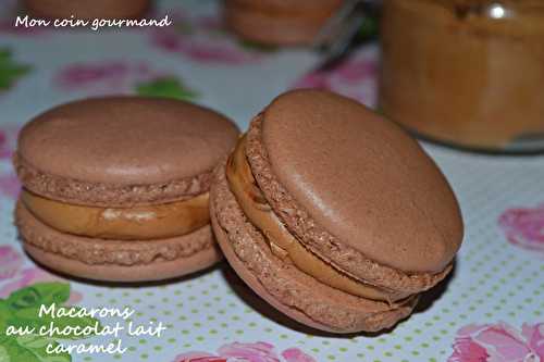 Macarons "chocolat au lait - caramel"