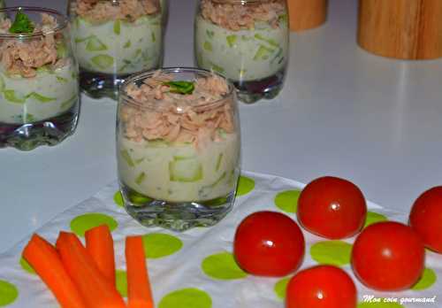 Verrines de concombre au yaourt et au miel