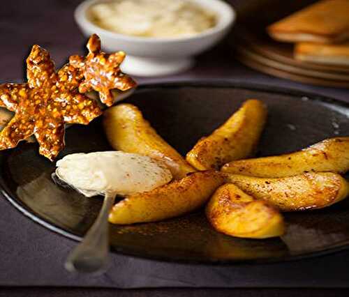 Les pommes rôties au miel et nougatine aux noix