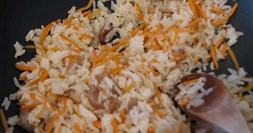 Poëlée de riz aux carottes et champignons