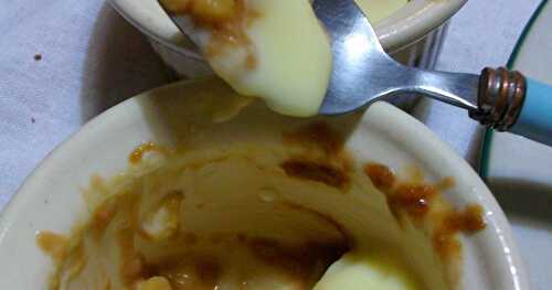 Ramequins de pommes poêlées au carambar et à la crème à la vanille