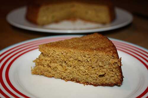 Gâteau au yaourt, polenta & citron (sans gluten)