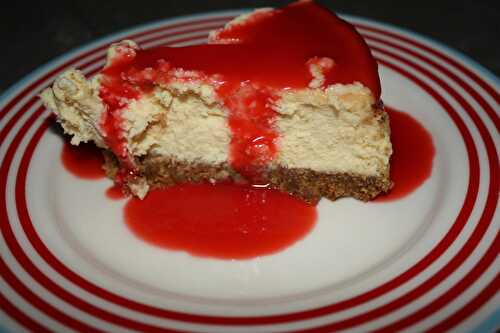 Mon premier cheesecake au philadelphia et son coulis de fruits rouges du jardin