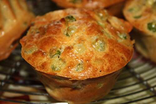 Muffins petits pois, rocamadour, citron et menthe