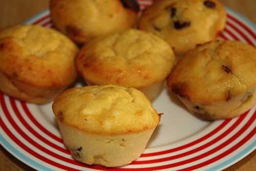 Petits moelleux de brocciu chocolat blanc & cranberries parfumés au citron (sans gluten)