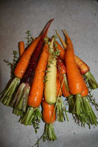 Quand Katie cuisine, ça donne ça : carottes nouvelles rôties au thym, noisettes et vin blanc