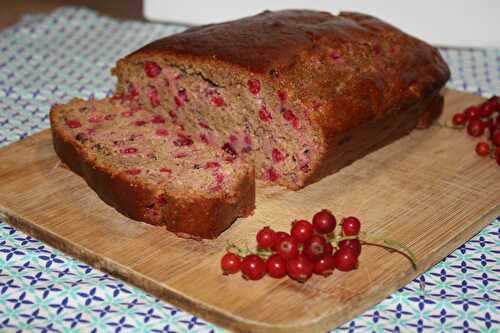 Un bon cake aux groseilles pour le goûter