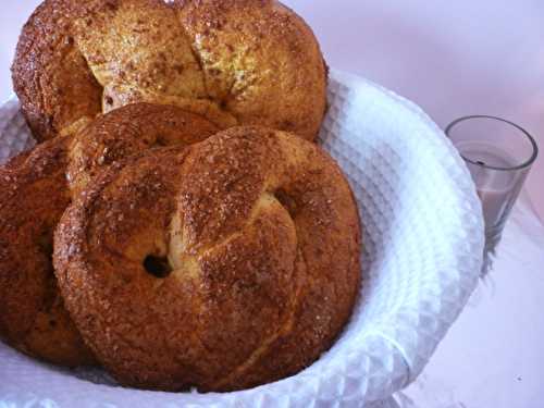 BRETZELS SUCRÉS DE NOËL