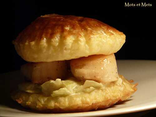 Feuilletés de St Jacques sur fondue de poireaux