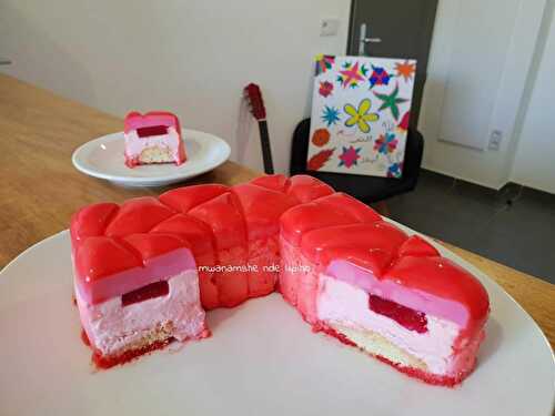 Entremet square aux fraises