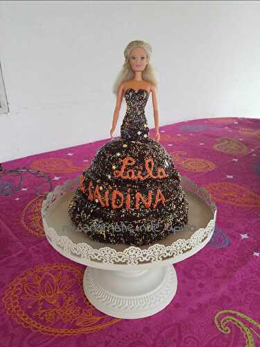 Gâteau barbie debout en robe sirène 😉