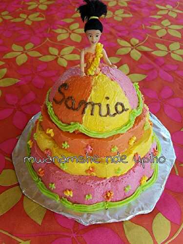 Gâteau princesse barbie orange jaune