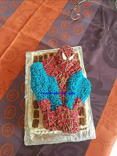 Gâteau Spiderman pour Erwan