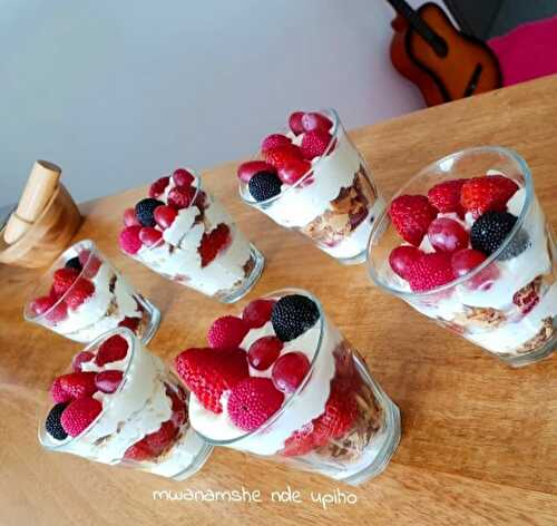 Verrines de tiramisú aux fruits rouges