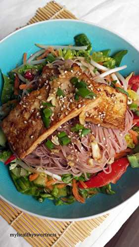 Salade de nouille au tofu caramélisé { sans gluten }