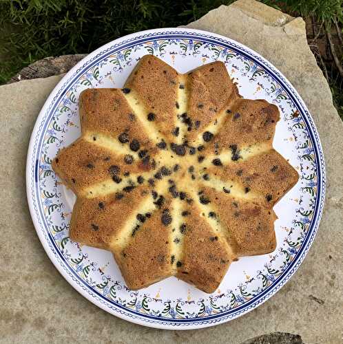 Gâteau aux blancs d'oeufs et pépites de chocolat