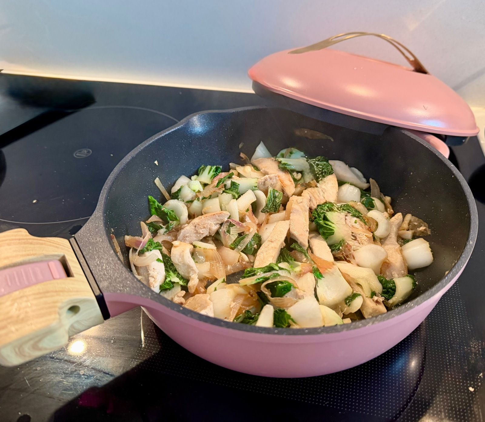 Poulet au chou pak choï