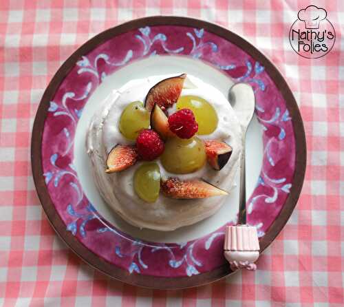 Recette Pavlova aux figues et aux raisins (sans lactose)