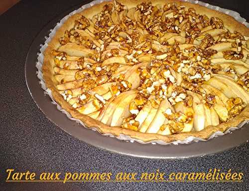 Tarte aux pommes et aux noix caramélisées