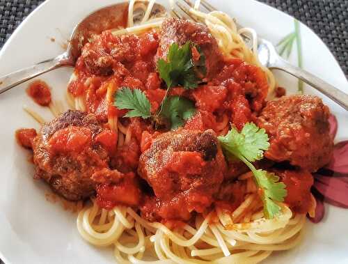 BOULETTES DE BOEUF A LA SAUCE PIQUANTE