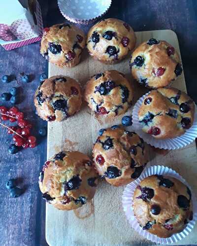 Muffins aux myrtilles et aux groseilles - Les recettes de Bijoe