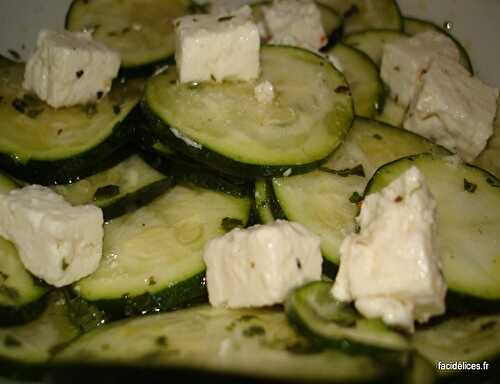 Recette de Courgettes marinées à la fêta