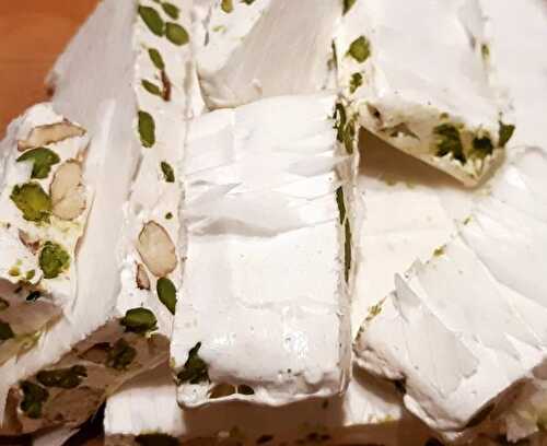 Recette de NOUGAT Amandes et Pistaches