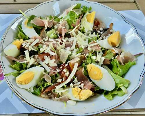 Salade Mesclum jambon de la forêt noir et parmigiano