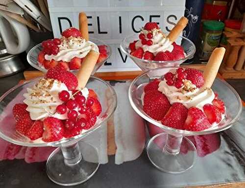 1 Recette facile, Coupe de fraises, crème légère et sa chantilly