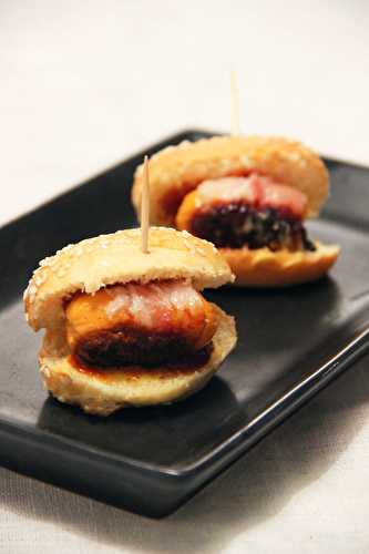 3 variantes de mini hot-dogs