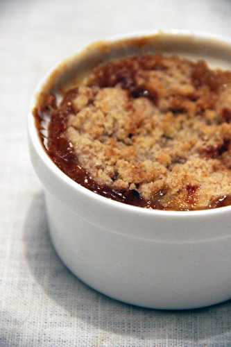 Crumble à l’ancienne au caramel au beurre salé