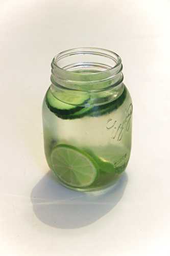 Détox water kiwi citron vert concombre