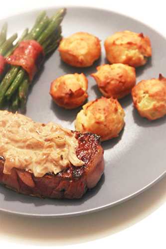 Pavé de bœuf sauce aux échalotes et oignons