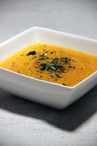 Soupe au potiron et aux lentilles corail