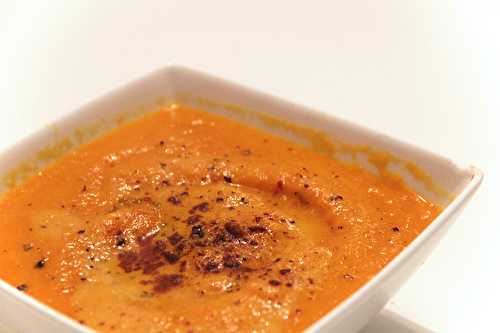 Soupe de carottes au curcuma et lait d’amande