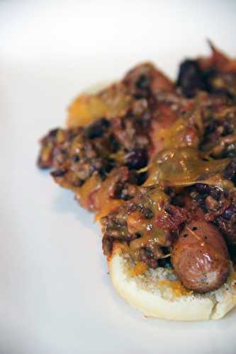 Spécialité des États-Unis : Chili cheese dog